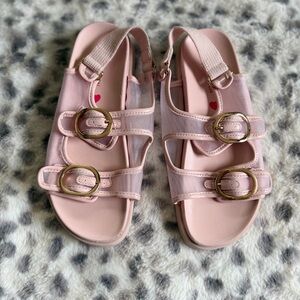 Steve Madden Blush Pink Buckle Sandals | Girls Size 2